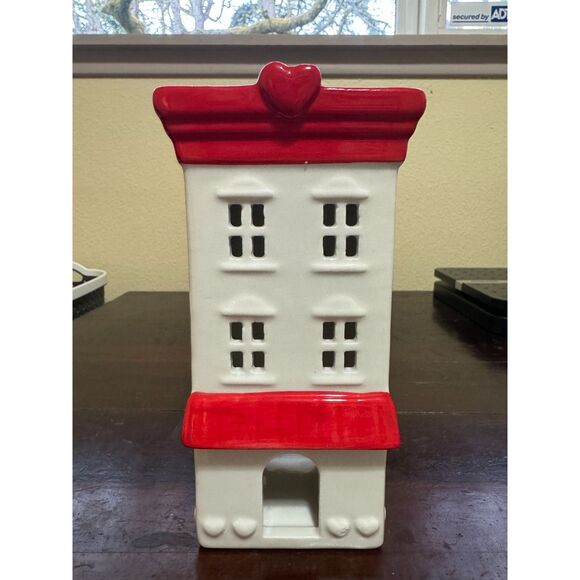 Valentine's Day 2024 Target Spritz Ceramic Tall Building Red House New - Picture 2 of 8
